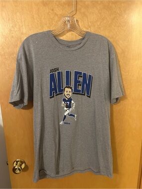 NFL Buffalo Bills Josh Allen gray t-shirt large Breaking T